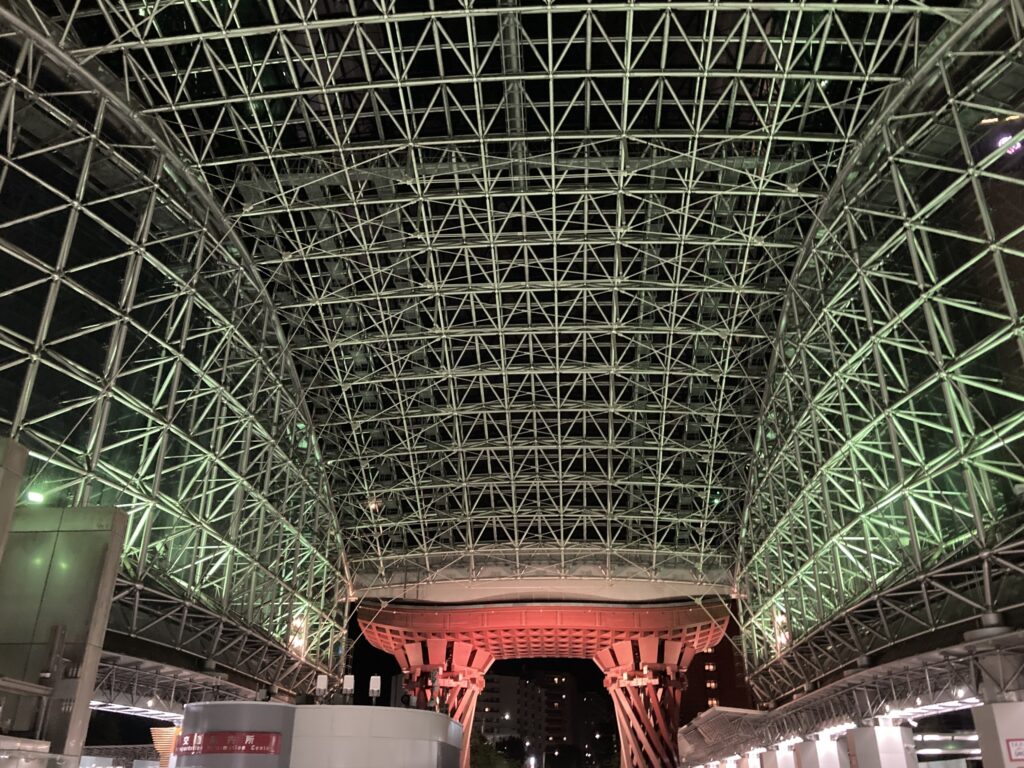 柱と梁は英語で何？建物の構造を表す英語表現16選｜音声付き・通訳ガイド必見 - インバウンドビジネス最前線の方々へ！AIの上に立つ情報収集をアシスト