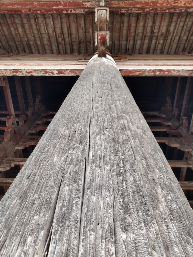 柱と梁は英語で何？建物の構造を表す英語表現16選｜音声付き・通訳ガイド必見 - インバウンドビジネス最前線の方々へ！AIの上に立つ情報収集をアシスト