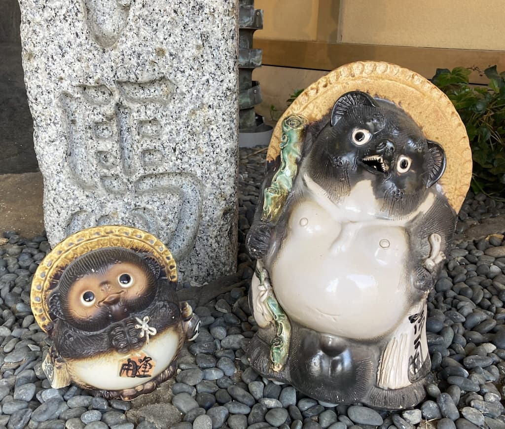 05_racoon_dogs_yamashiro - 現役通訳ガイドも愛用 | Beyond AI ブログ