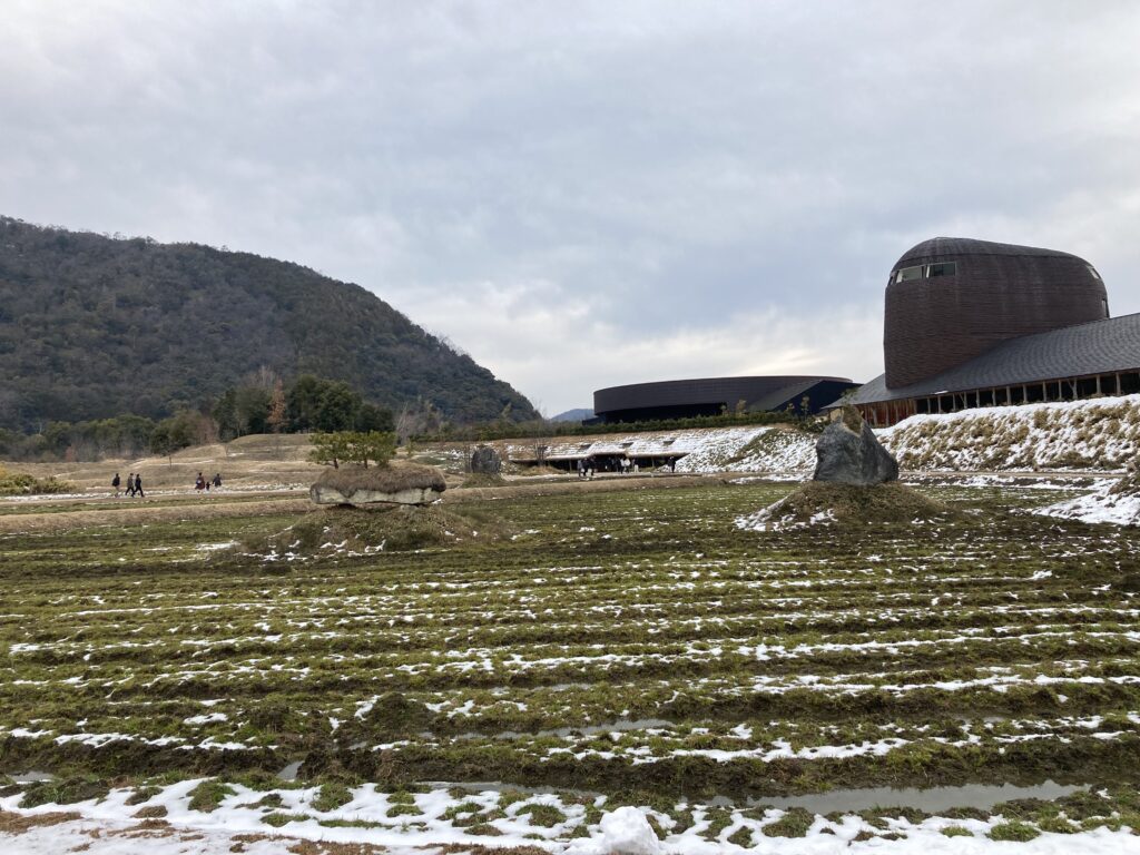 お菓子の国2 - インバウンドビジネス最前線の方々へ!AIの上に立つ情報収集をアシスト